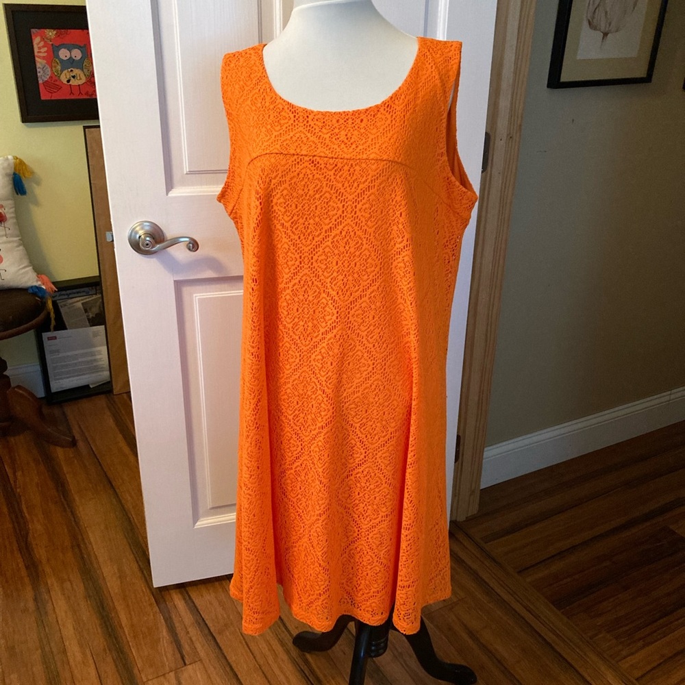 XL lace overlay swing dress